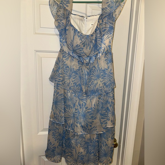 Amanda Uprichard Venezia- Floral off shoulder tiered midi dress - Picture 2 of 2
